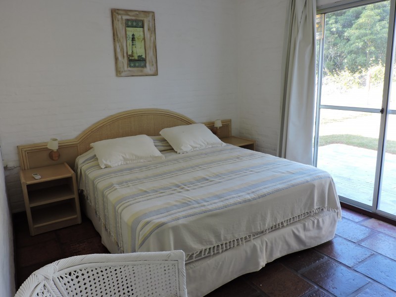Casa en alquiler cerca del mar sobre Montoya, La Barra.